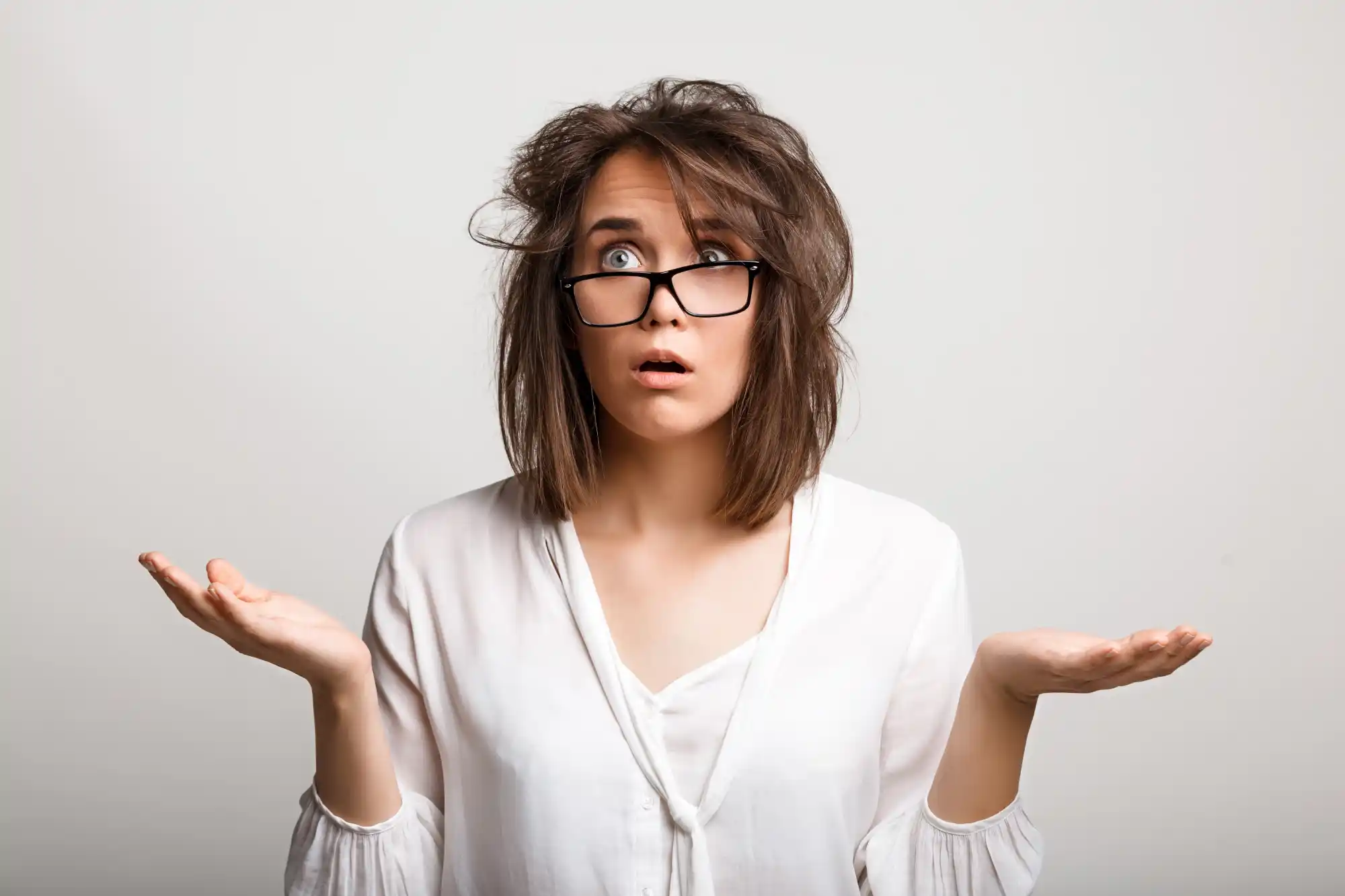 Woman feeling confused, illustrating emotional overwhelm and decision-making struggles. 